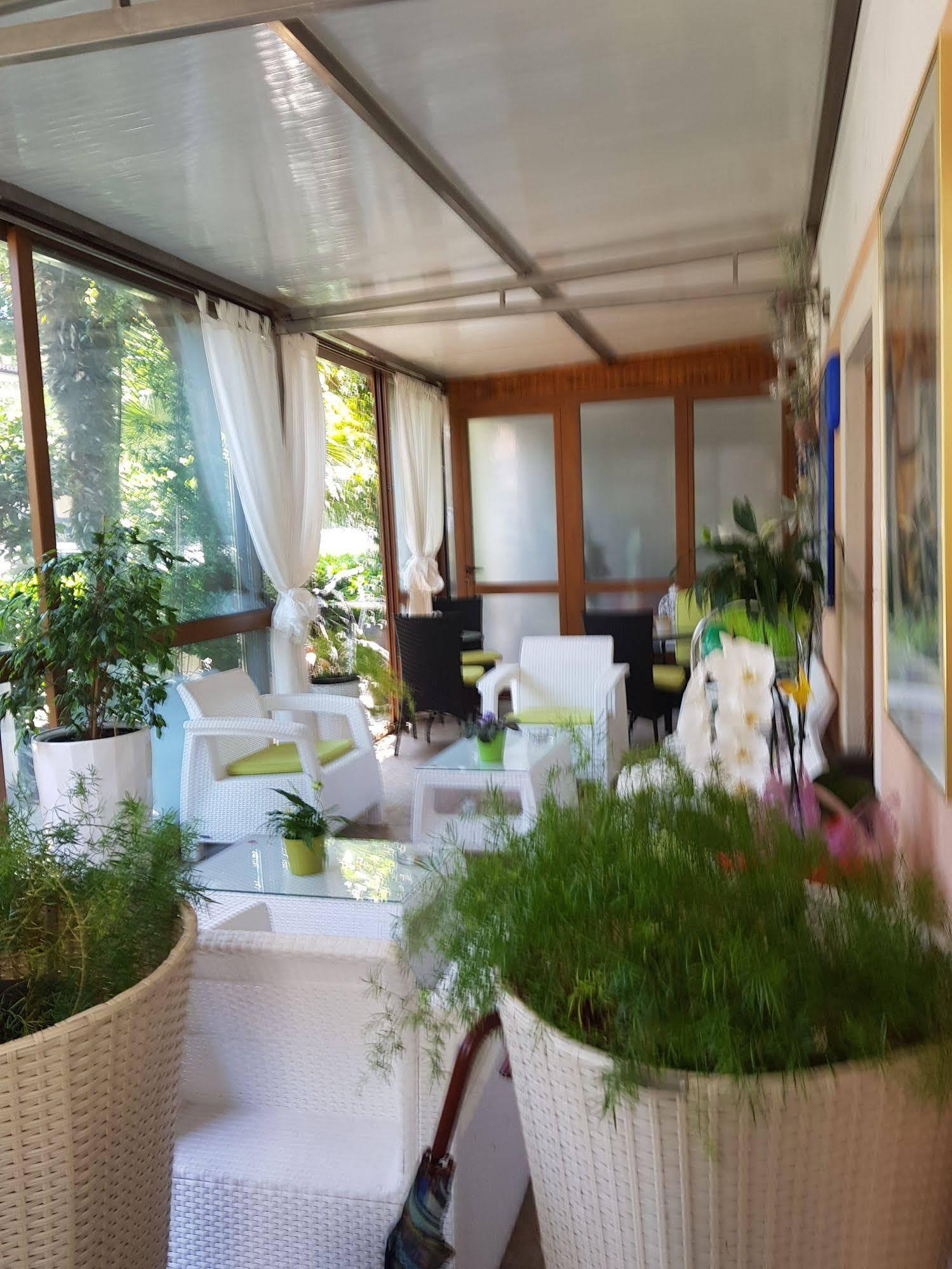Boutique Hotel Santa Maria Novigrad Istria Exterior foto