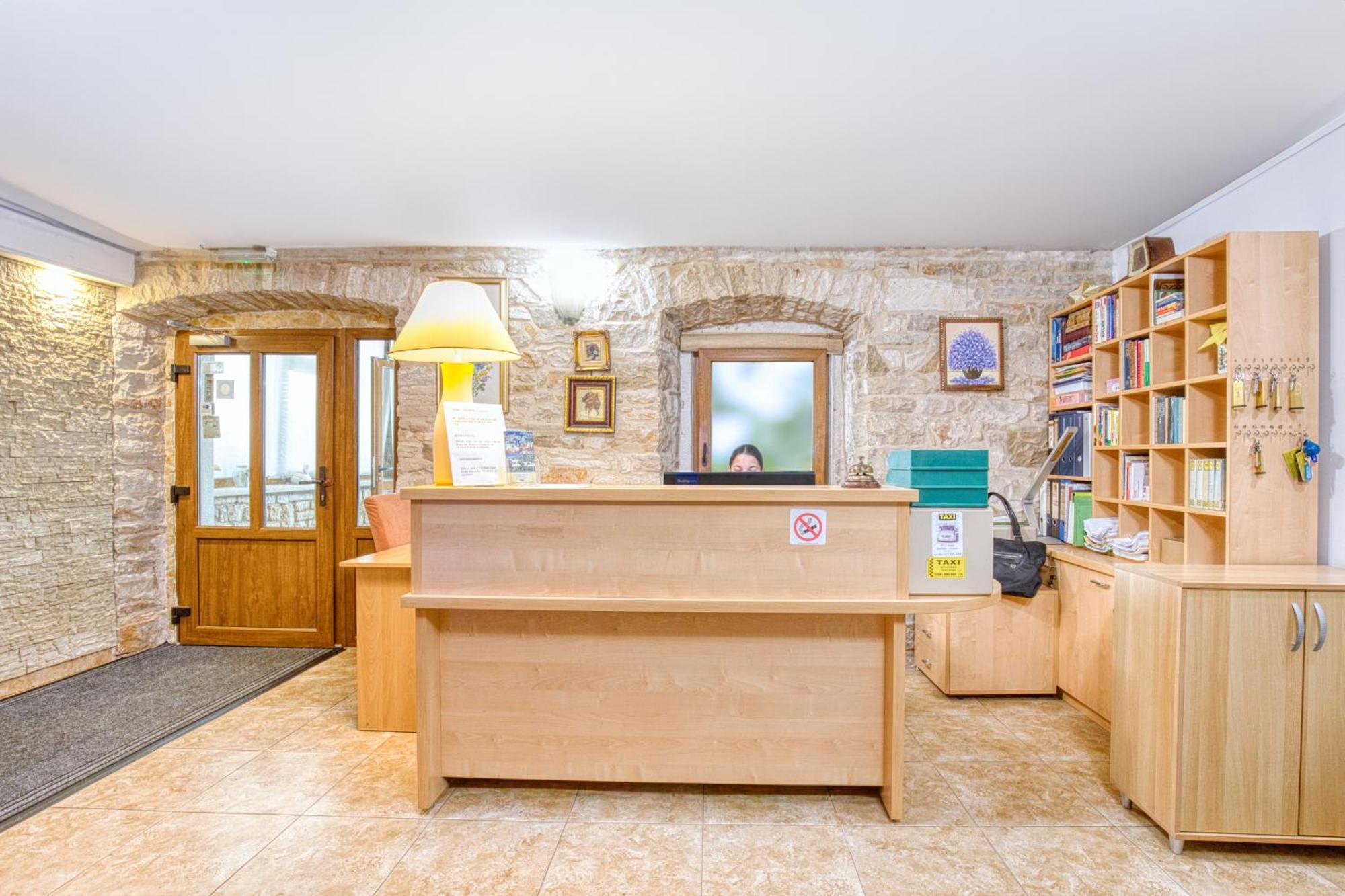 Boutique Hotel Santa Maria Novigrad Istria Exterior foto