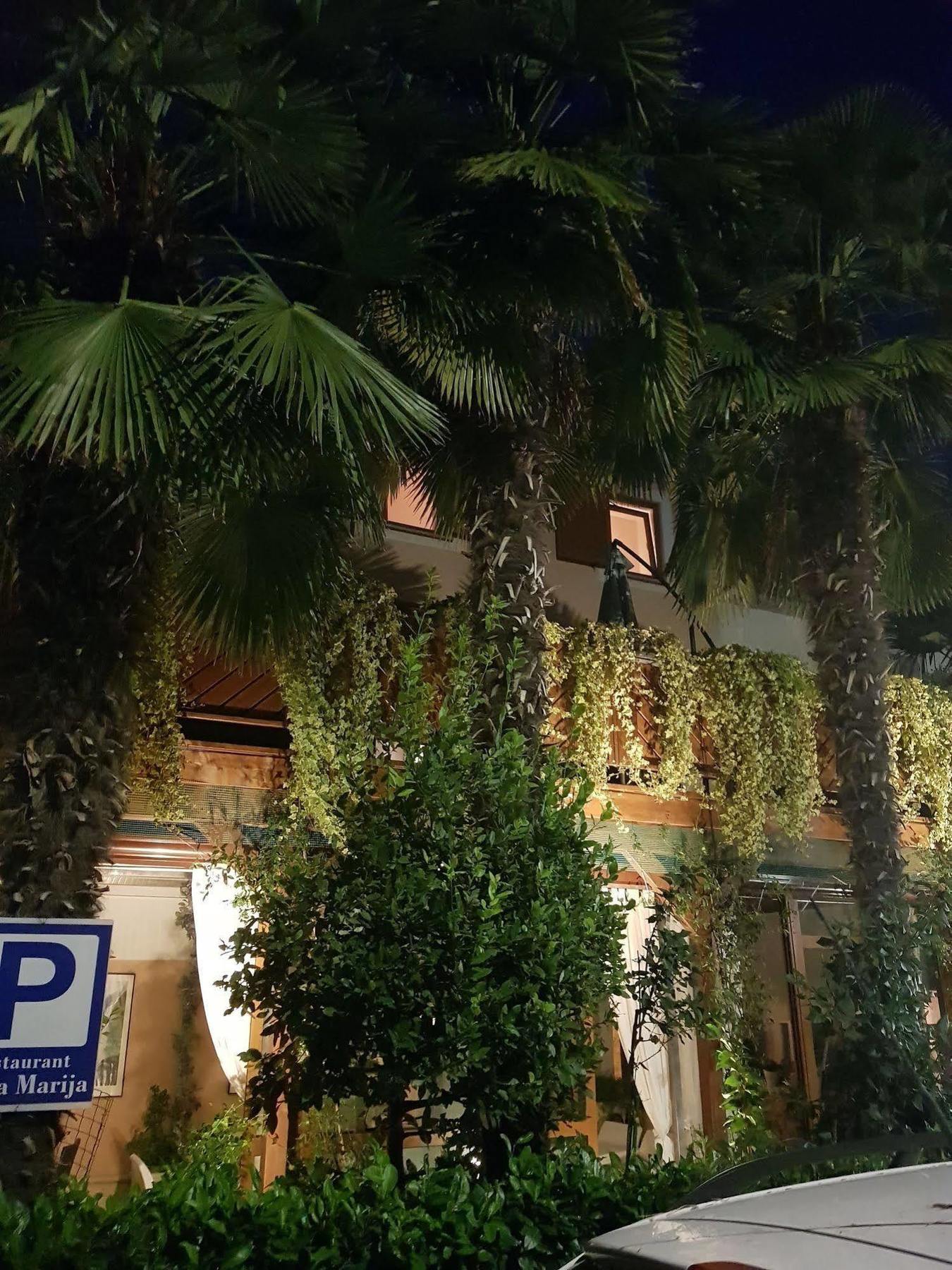 Boutique Hotel Santa Maria Novigrad Istria Exterior foto